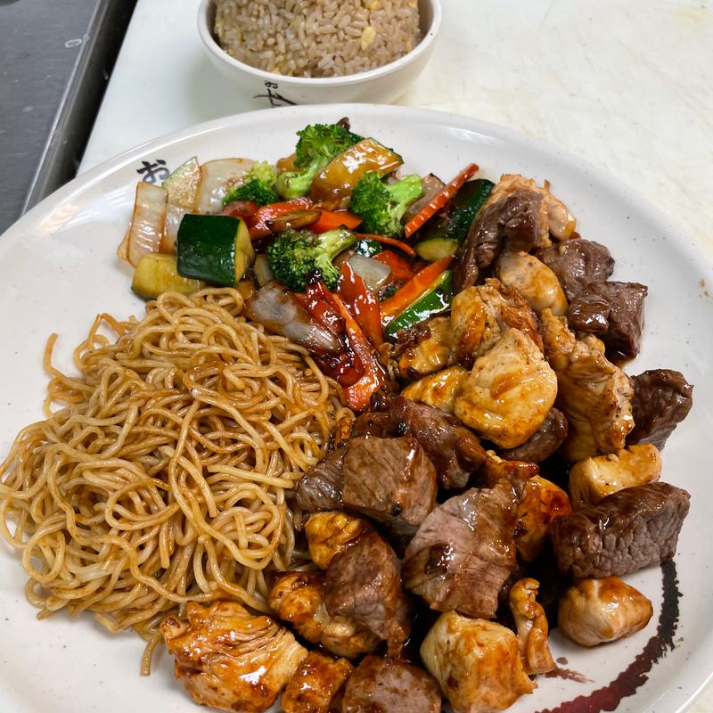 Hibachi New York Steak and Chicken photo