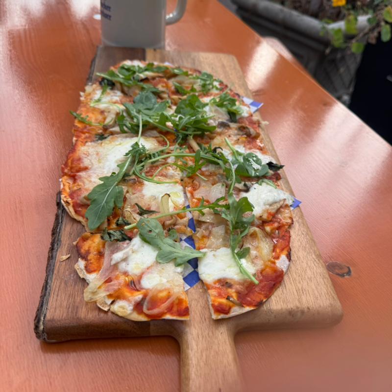 Vegetarian Italian Flammkuchen photo