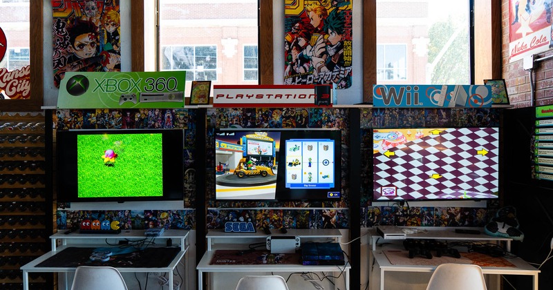 Gaming consoles and TVs