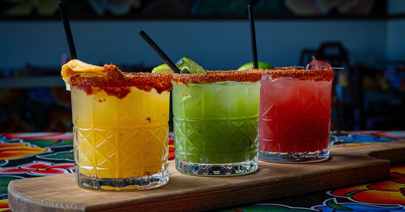 Margarita flight, close-up