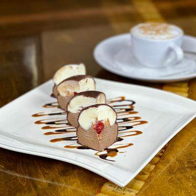 gallery photo number 34