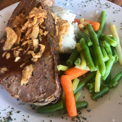 Hackbraten (Meatloaf) with Green Beans and Mashed Potatoes
