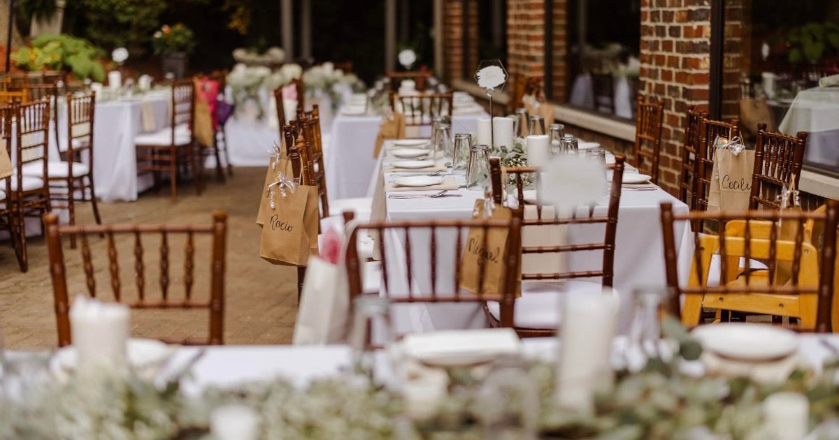 Outdoor wedding tables