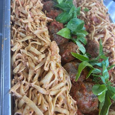 Pasta and meatballs for the dinner table.