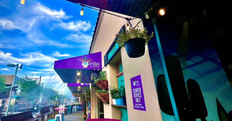 Exterior, view from the street