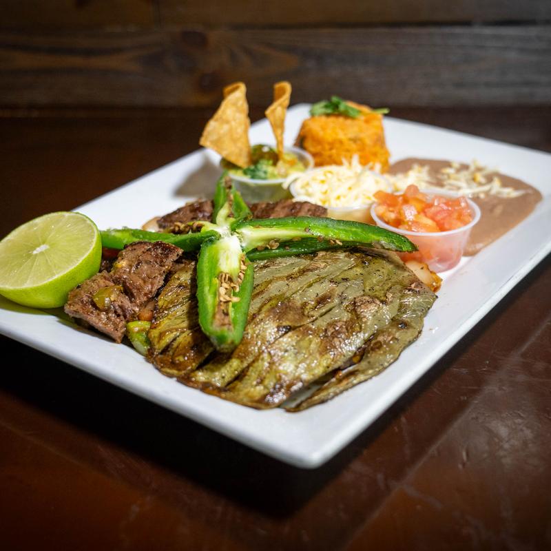 menu item 18 of 27, Platillo Azteca