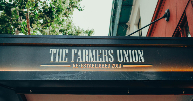 Exterior, restaurant sign
