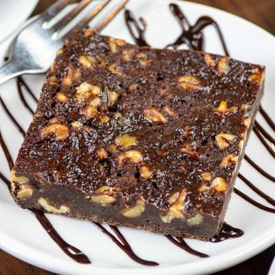 1893 Chicago Brownie with walnuts.