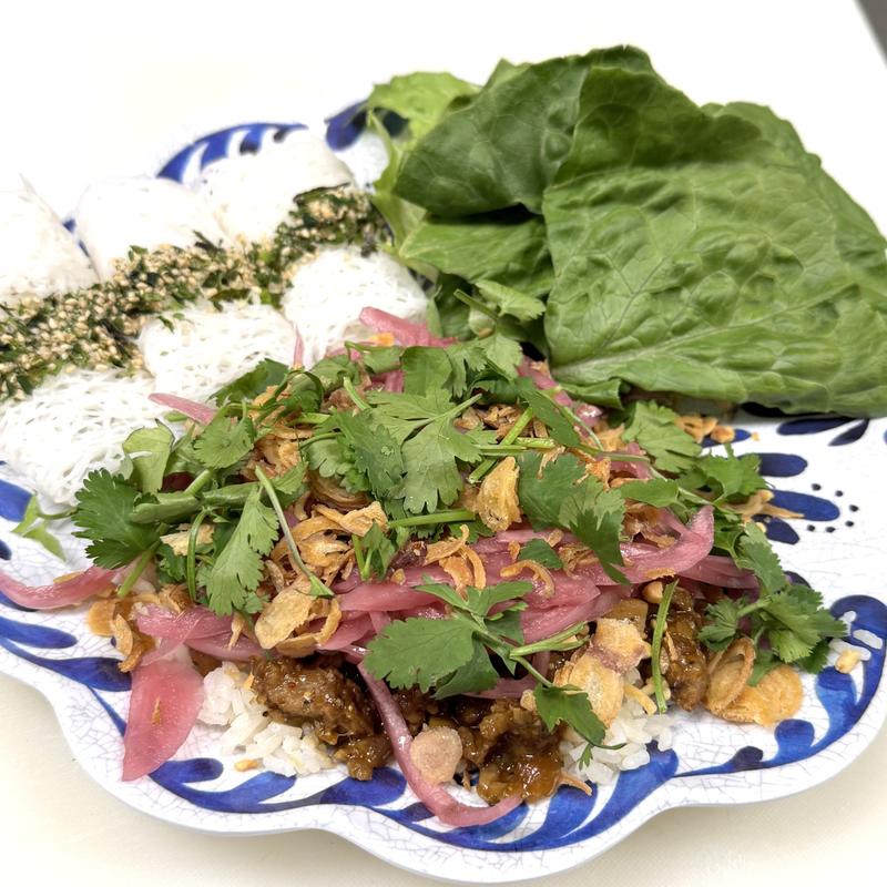 HOISIN BEEF LETTUCE CUP photo