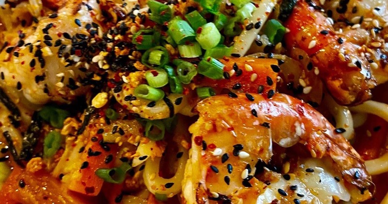 Jumbo Shrimp Noodle dish, closeup