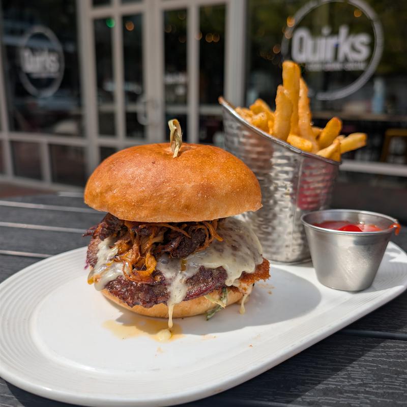 Carolina Burger photo