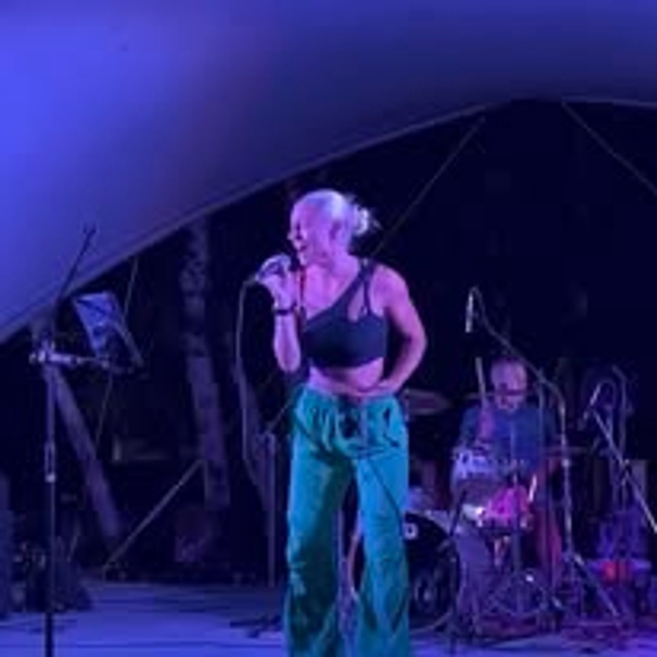 LIVE MUSIC event photo