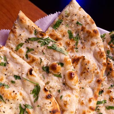 Garlic naan.