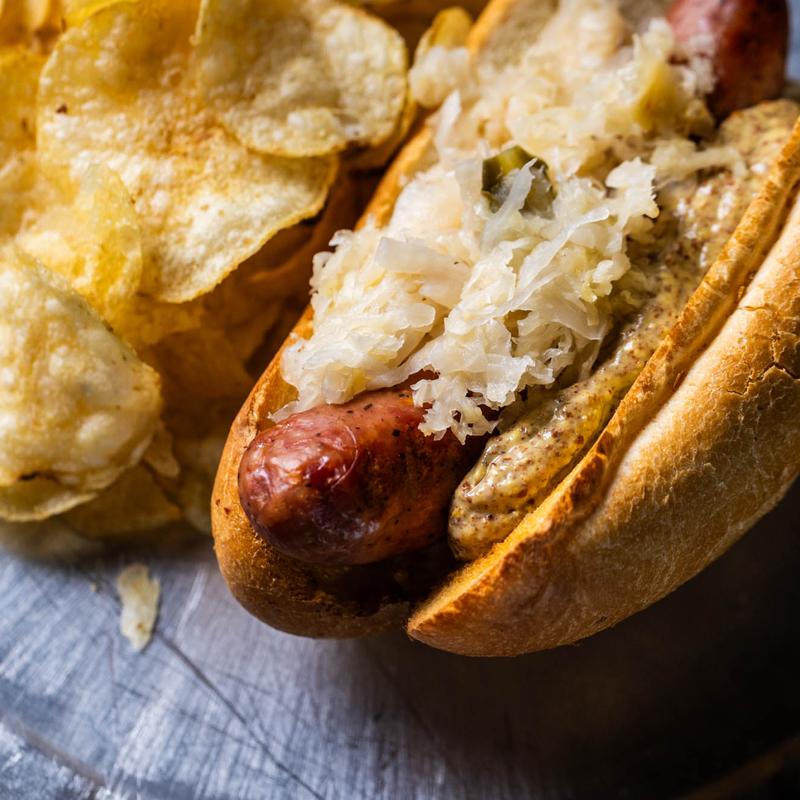 menu item 11 of 14, Bratwurst