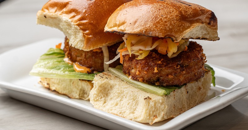 Crab cake sliders