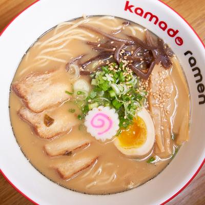 Tonkotsu Ramen, top view.