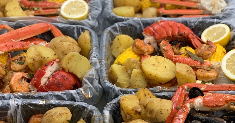 Seafood boil dishes