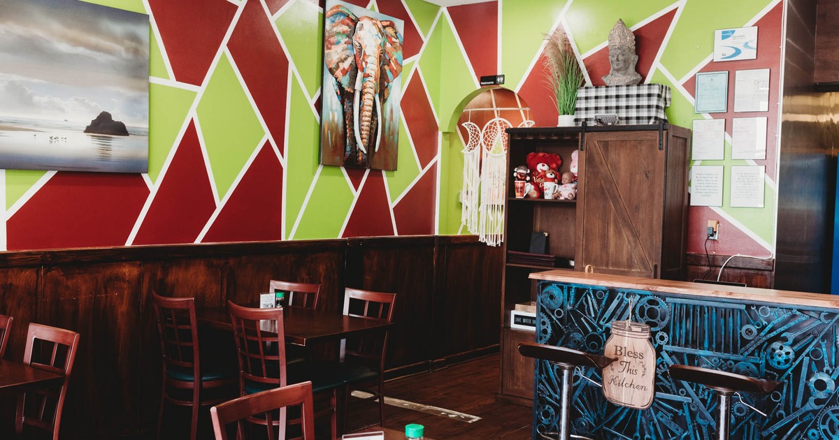 Interior, tables and seating, wall decorations