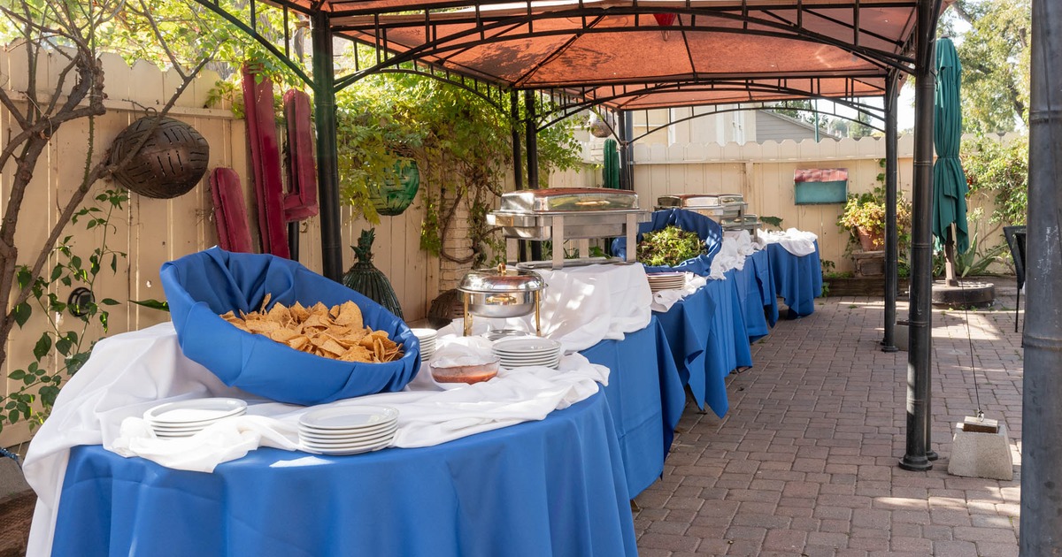 Outdoor buffet table
