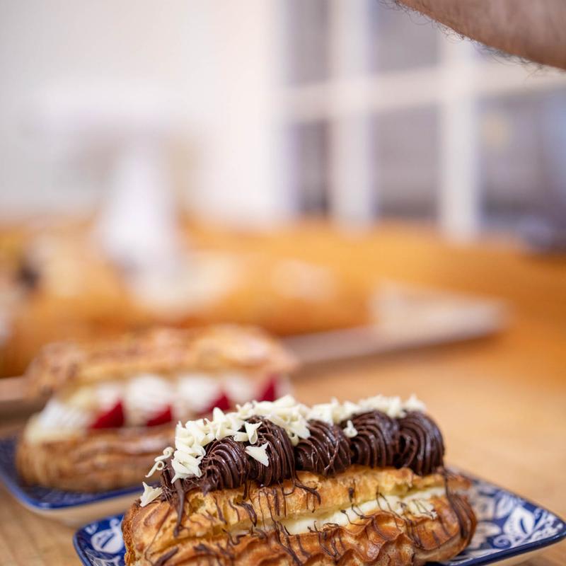 menu item 5 of 6, Eclairs