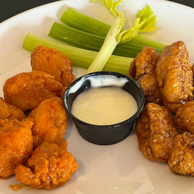 BONELESS WINGS photo