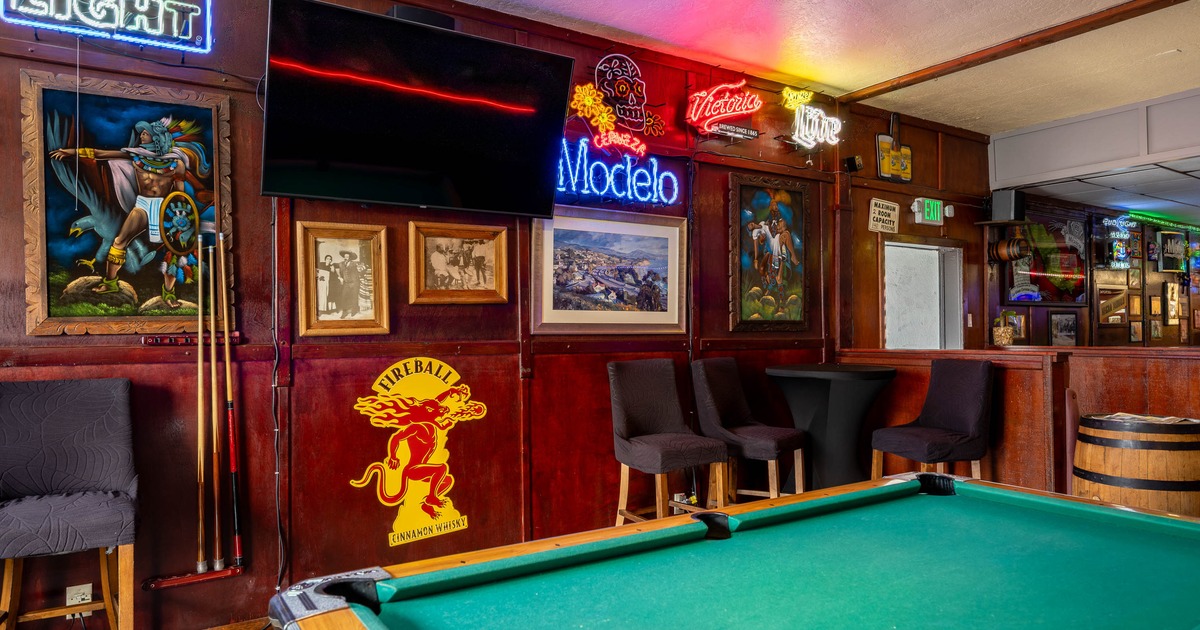 Interior, pool table on the inside