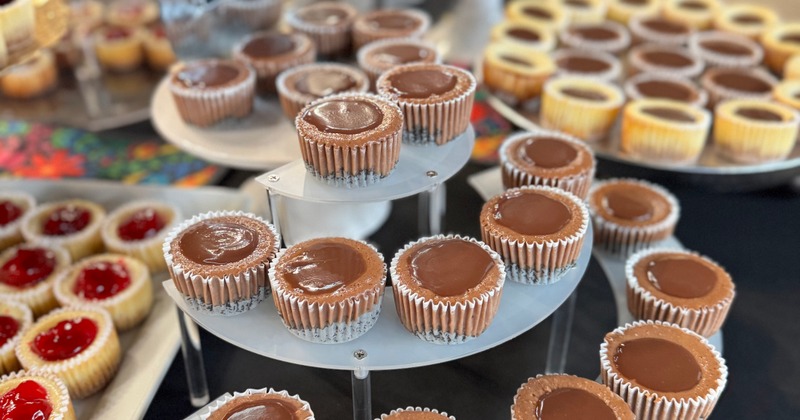 Plates of cupcakes served on the table