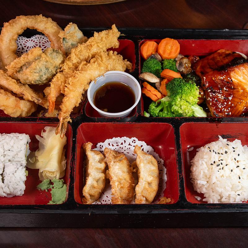 menu item 6 of 14, Sushi/Sashimi Bento