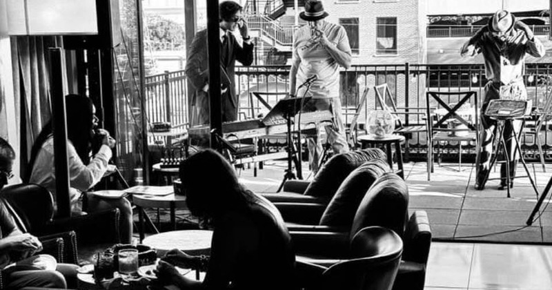 Seating area, armchairs, coffee tables and chairs