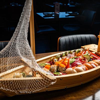 Sushi Boat.