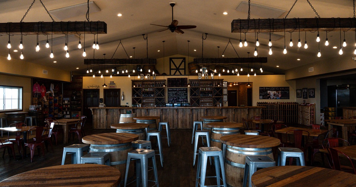 Interior, seating area with a bar in the back