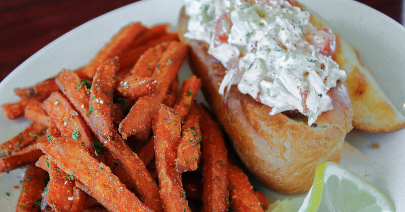 Lobster Roll Hot in Butter Sauce