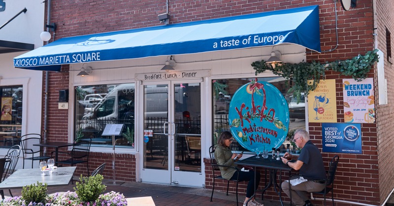 Exterior, front of restaurant, entrance