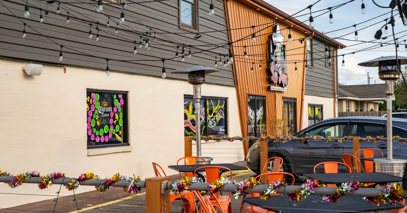 Exterior, patio, tables and chairs