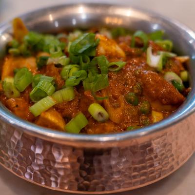 Mushroom, Scallion & Green Pea Masala