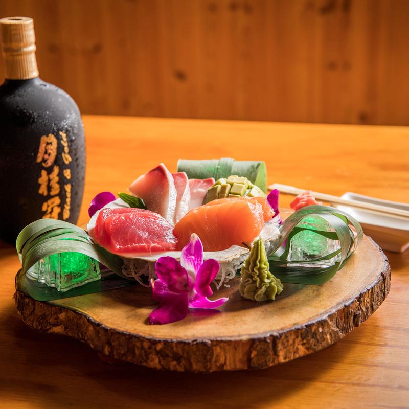 Sashimi Sampler (9pcs) photo