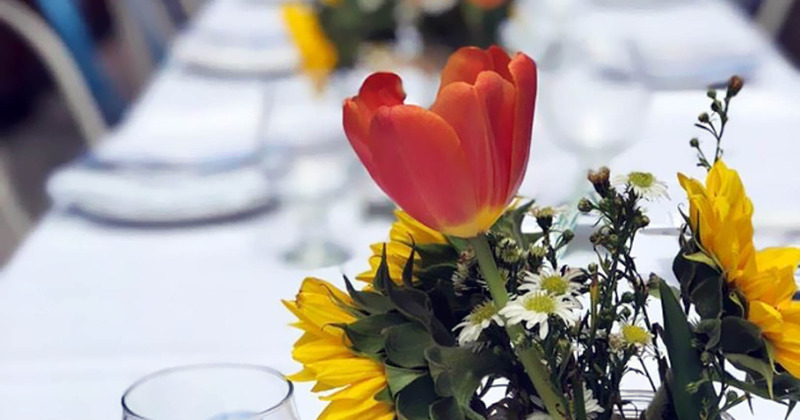 Table ready for guests