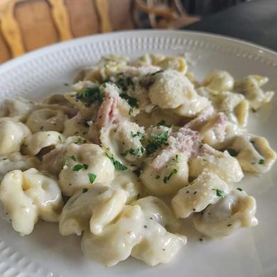 Tortellini alla Panna