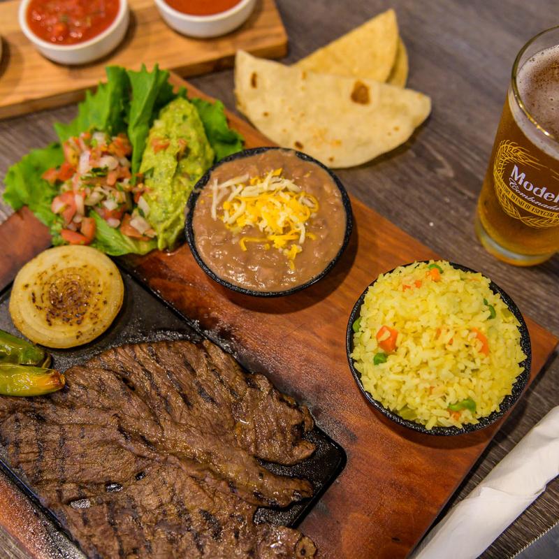 Arrachera al Carbón photo