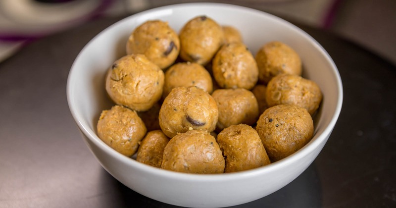 Protein Balls, served