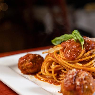 Spaghetti and meatballs