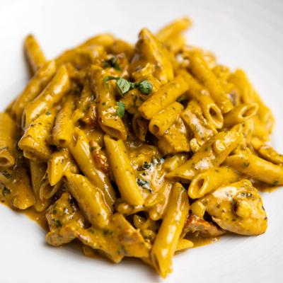 Penne pasta with chicken.