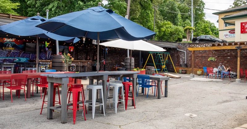 Exterior, seating area