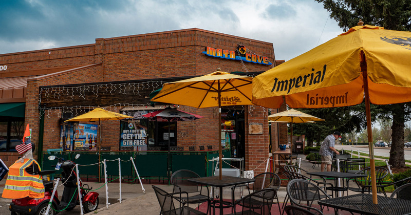 Exterior, sitting area