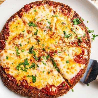 Chicken Parm Crusted Pie, top view.