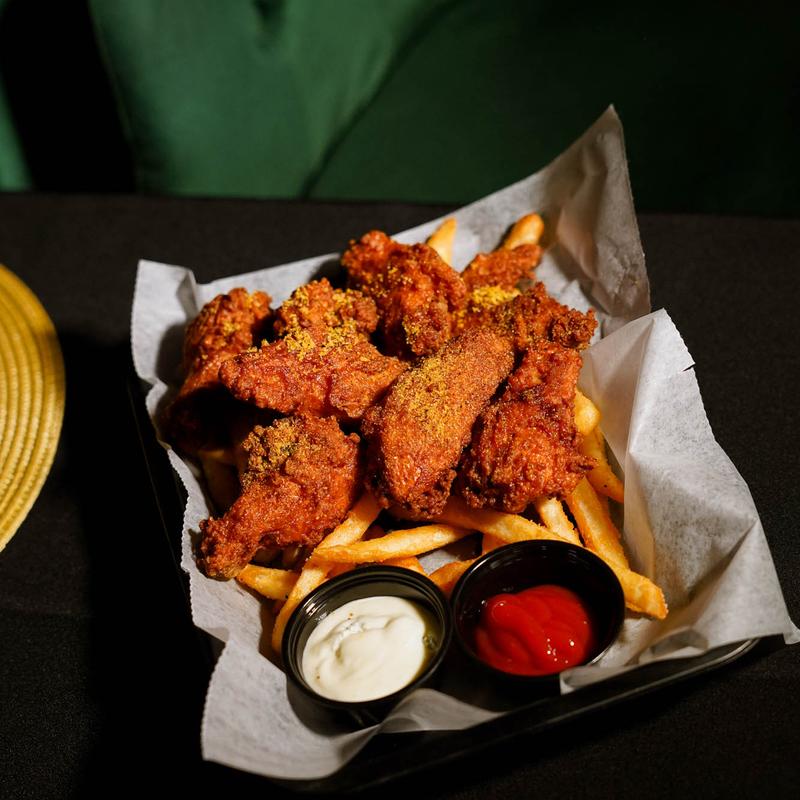 *Chicken Wings & Fries photo