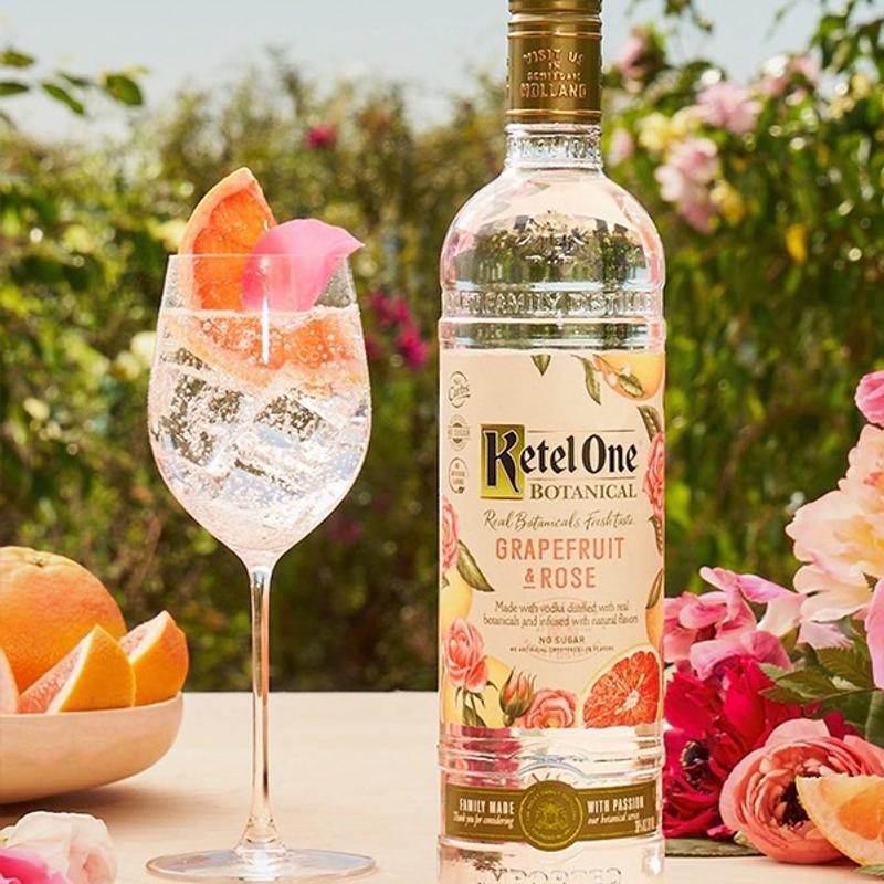 Ketel One Botanical Grapefruit Rose photo