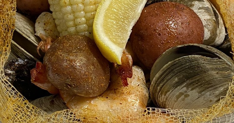 Seashells, potatoes and corn
