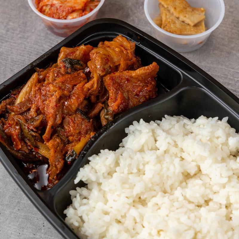 제육볶음 (Jae Yook Bokkeum) photo