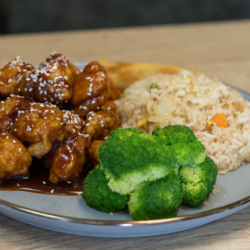 menu item 14 of 14, Sesame Chicken